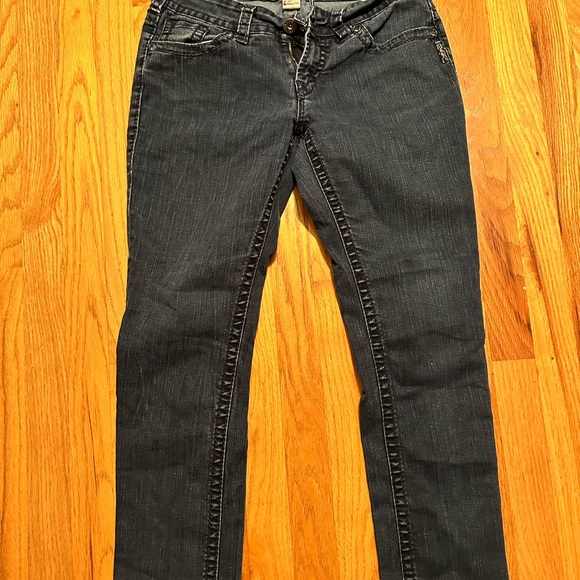 Used Silver Jeans - Picture 3 of 3